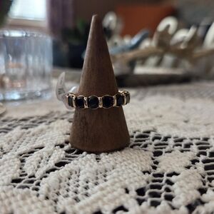 NWT Gold and Black Onyx Women's Ring